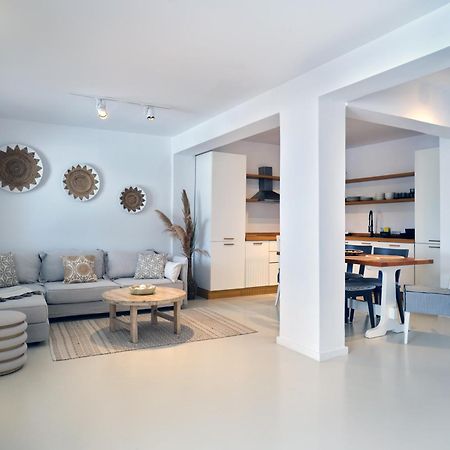 Ambassador Luxury Villas Páros Extérieur photo