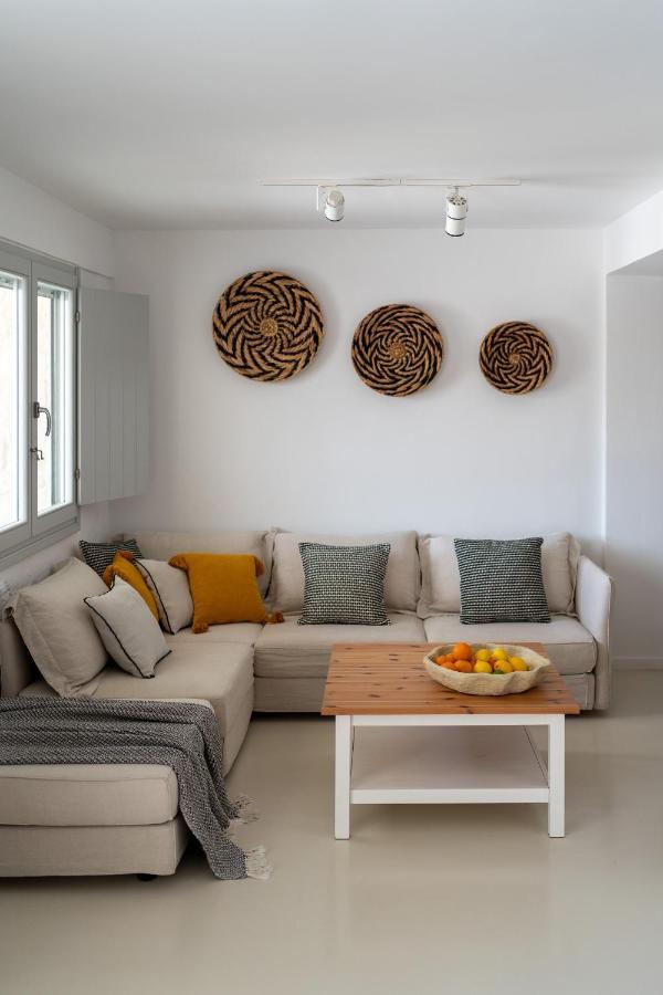 Ambassador Luxury Villas Páros Extérieur photo
