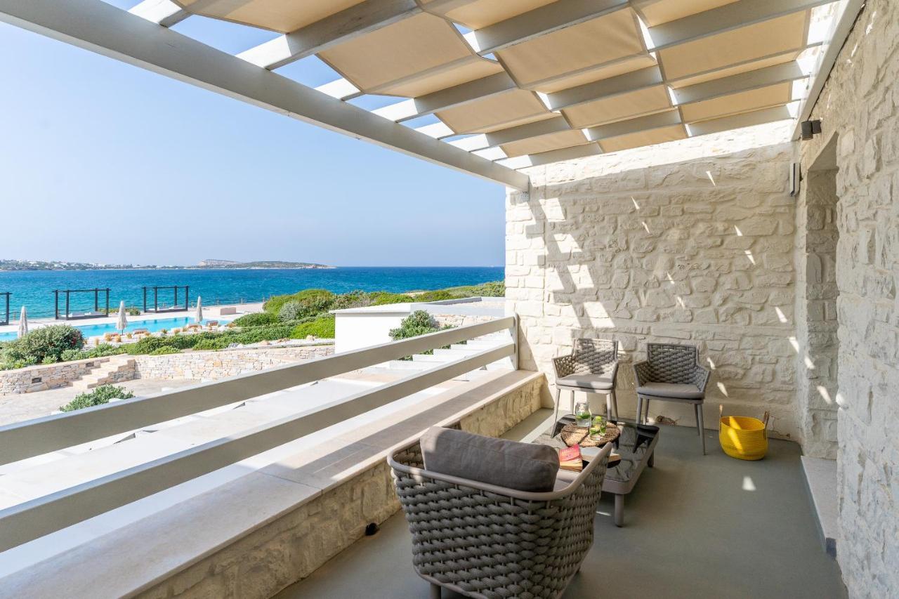 Ambassador Luxury Villas Páros Extérieur photo