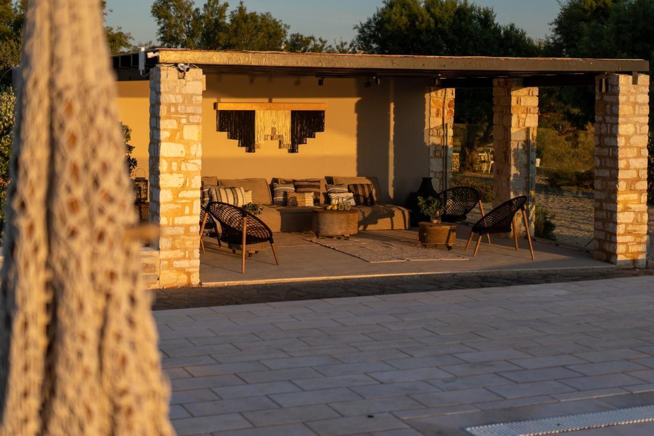 Ambassador Luxury Villas Páros Extérieur photo