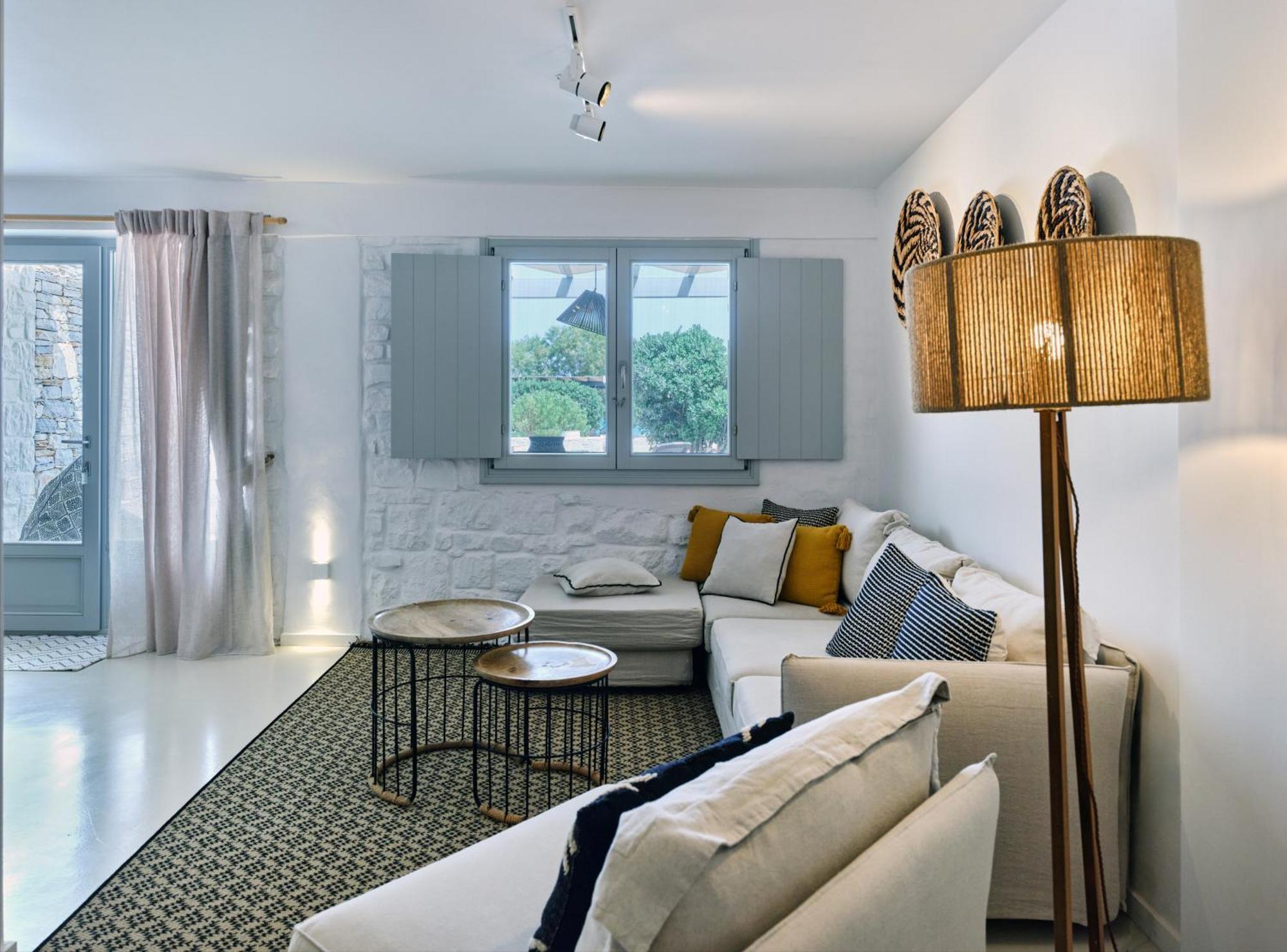Ambassador Luxury Villas Páros Extérieur photo